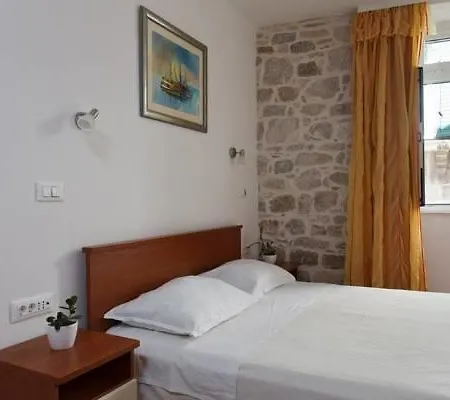 Old Town Mila Appartement