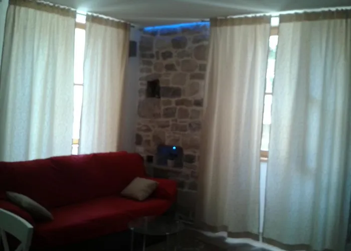 Old Town Mila Apartment *